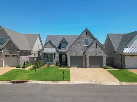 10160 Cliveden Cir N, Collierville, TN 38017