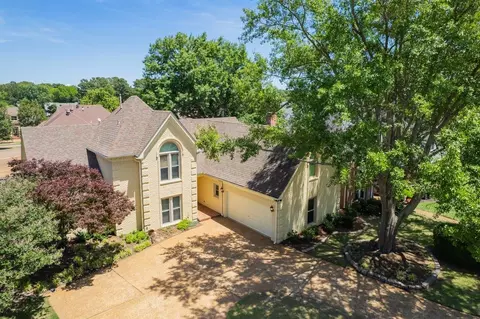 8846 Darby Dan Ln, Germantown, TN 38138
