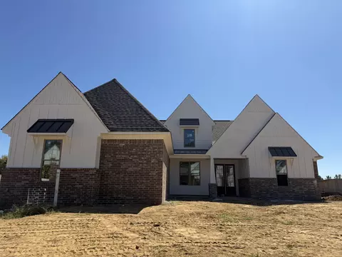100 Rolling Hill Dr, Piperton, TN 38017