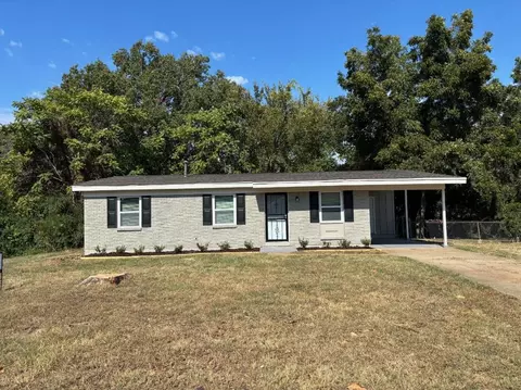 938 Bramblewood Ln, Memphis, TN 38109