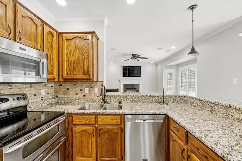 Kitchen - 779 Gable Ln, Collierville, TN 38017 photo 1 of 5