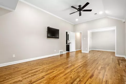 Living - 779 Gable Ln, Collierville, TN 38017 photo 7 of 9