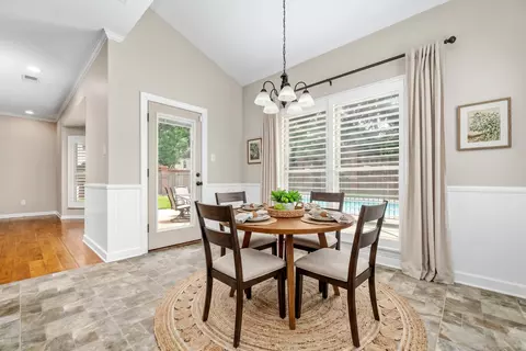 Dining - 779 Gable Ln, Collierville, TN 38017 photo 2 of 2