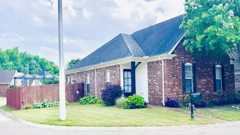 9973 Oban Dr, Cordova, TN 38016