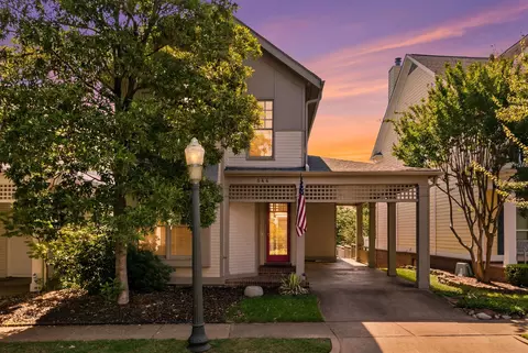 844 Harbor Isle Cir E, Memphis, TN 38103