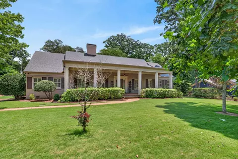 1264 E Massey Rd, Memphis, TN 38120