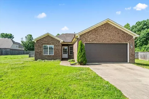 243 Hackberry Cv, Munford, TN 38058