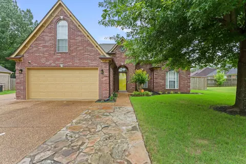 7887 Pinefrost Ln, Memphis, TN 38125