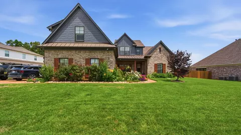 64 Cedar Ridge Cv, Atoka, TN 38004