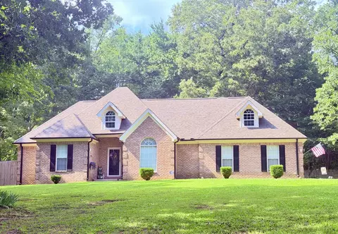 91 Cold Water Bnd, Holly Springs, MS 38635
