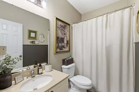 Bath - 4555 Devan Woods Cv, Arlington, TN 38002 photo 1 of 5