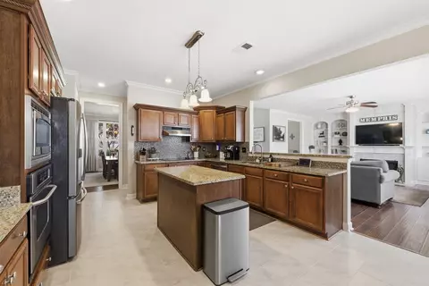 Kitchen - 4555 Devan Woods Cv, Arlington, TN 38002 photo 2 of 3