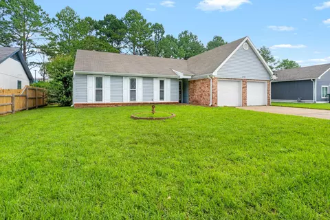 6742 Norfield Dr, Memphis, TN 38115