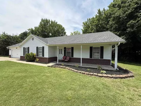 185 Mignon Rd, Atoka, TN 38004