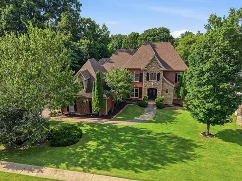 9162 Randle Valley Dr, Cordova, TN 38018