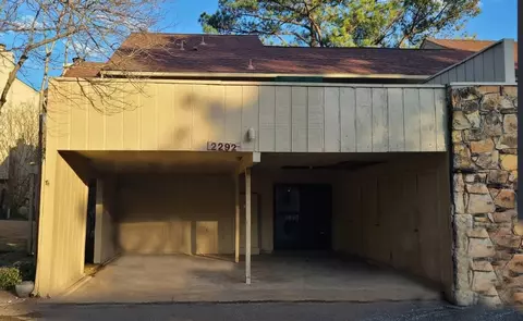 2292 Foxmoor Ln #60, Cordova, TN 38016