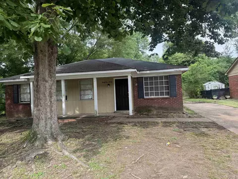 4530 Spring Valley Dr, Memphis, TN 38128
