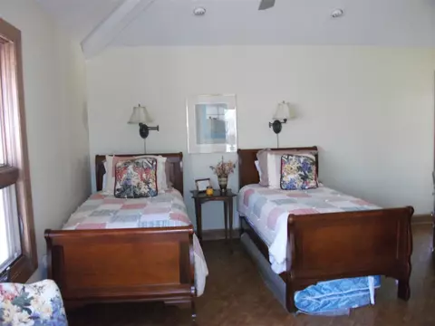 Bedroom - 200 Eagle View Ln, Cherokee, AL 35616 photo 3 of 3