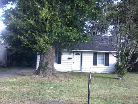 4051 Chelsea Ave, Memphis, TN 38108