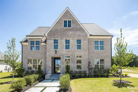 1208 Pipit Dr, Collierville, TN 38017