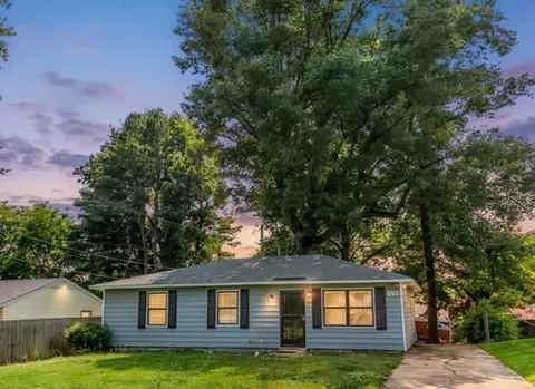 3829 Ford Rd, Memphis, TN 38109