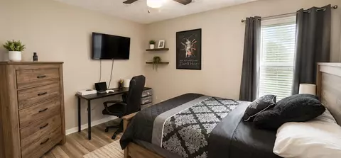Bedroom - 6785 Castlegate Cv, Memphis, TN 38141 photo 3 of 3