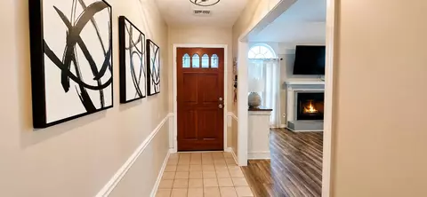 Entry Way - 6785 Castlegate Cv, Memphis, TN 38141 photo 1 of 2