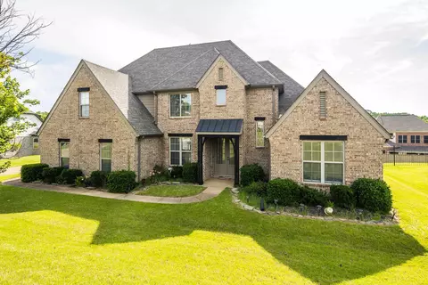 8938 Mt Hill Dr, Lakeland, TN 38002