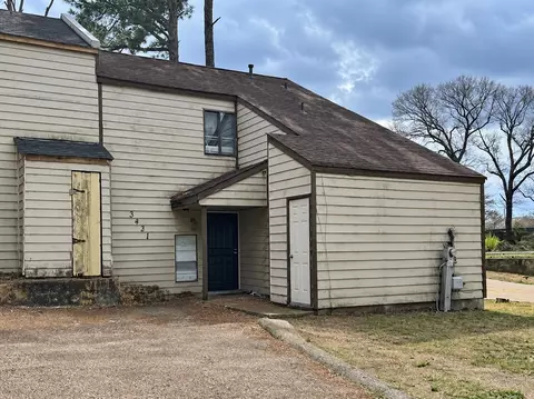 3431 Club Bridge Dr #8, Memphis, TN 38118