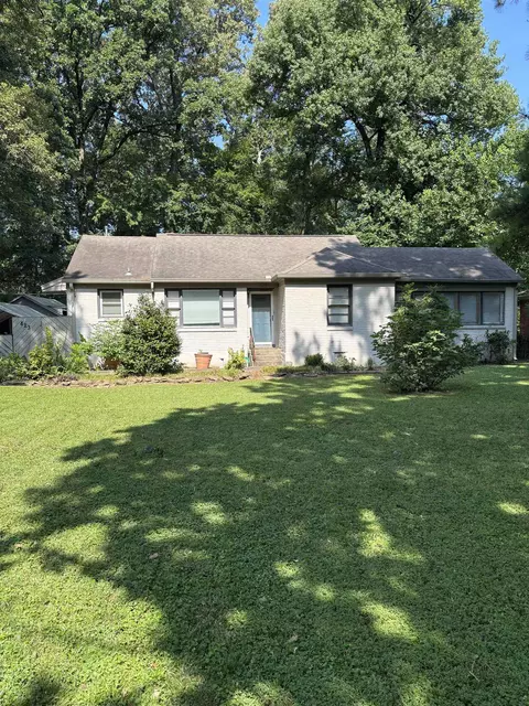823 Dillworth St, Memphis, TN 38122