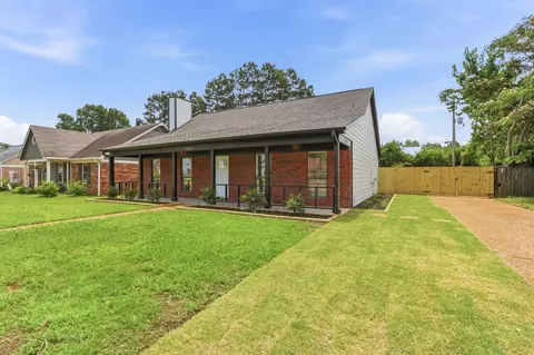 7599 Valley Glen Rd, Memphis, TN 38133