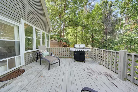 Exterior - 31 Tamara Trl, Iuka, MS 38852 photo 4 of 7