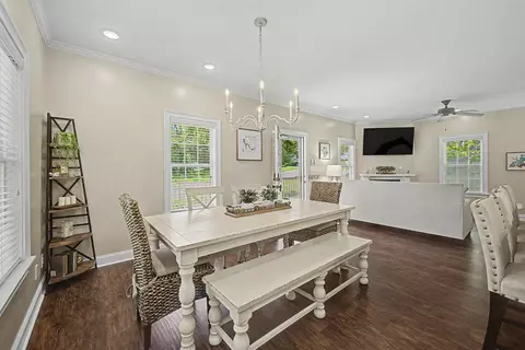 Dining - 31 Tamara Trl, Iuka, MS 38852 photo 1 of 2