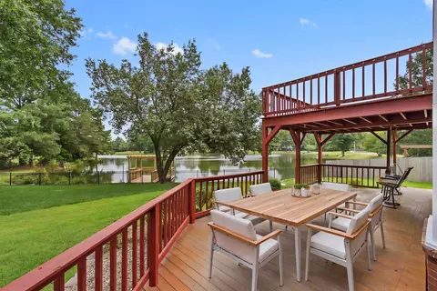 Exterior - 10552 Eider Cv, Collierville, TN 38017 photo 2 of 12