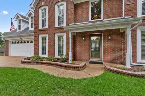 Exterior - 10552 Eider Cv, Collierville, TN 38017 photo 5 of 12