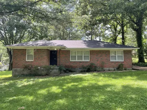 2919 Bede St, Memphis, TN 38128