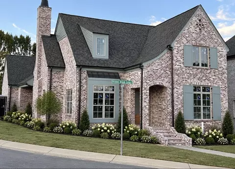 10086 Hidden Brook Loop S, Collierville, TN 38017