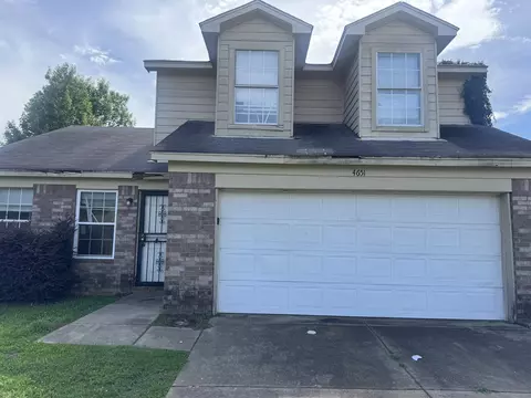 4651 Royal View Dr, Memphis, TN 38128