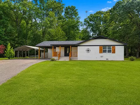2065 Braden Rd, Mason, TN 38049