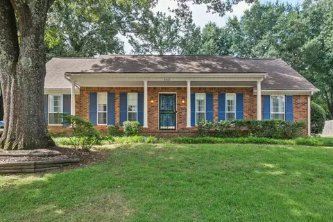 8007 Steven Franklin Dr, Bartlett, TN 38133