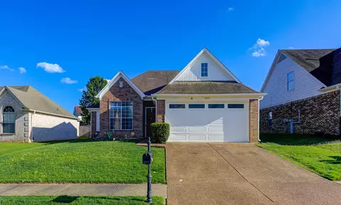 9173 Karen Mill Ln, Cordova, TN 38016
