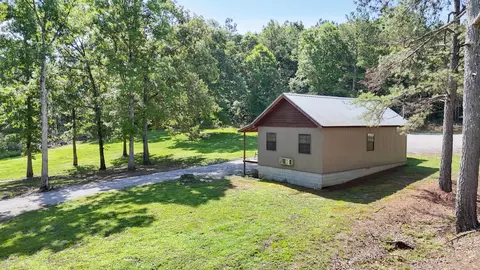 2764 Stateline Rd, Iuka, MS 38852