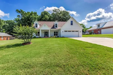 148 Claire Dr, Atoka, TN 38004