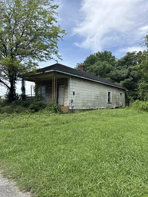 1255 Lion St, Memphis, TN 38107