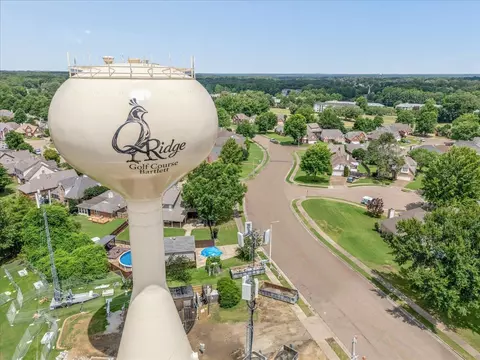 6406 Quail Ridge Dr, Bartlett, TN 38135