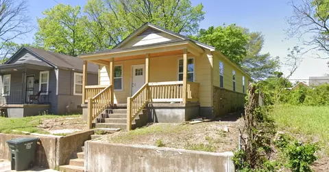 1565 Rayburn St, Memphis, TN 38106