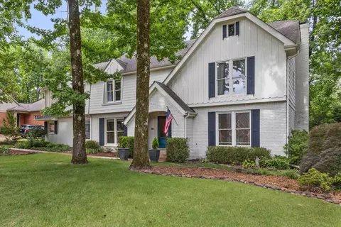 1863 Miller Farms Rd, Germantown, TN 38138