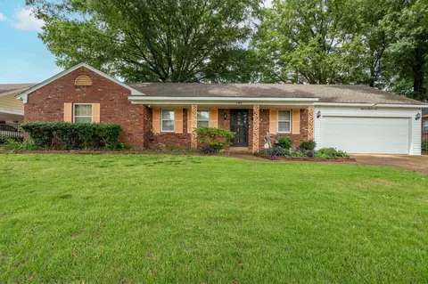 5102 Darlington Dr, Memphis, TN 38118