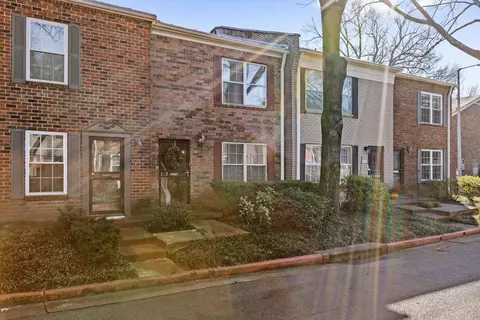 512 Peabody Sq #512, Memphis, TN 38104
