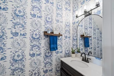 Bath - 4 Mina Ave, Memphis, TN 38103 photo 1 of 4